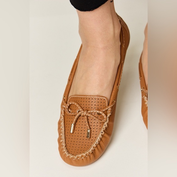 Forever Link Bow Decor Flat Loafers - Picture 6 of 6